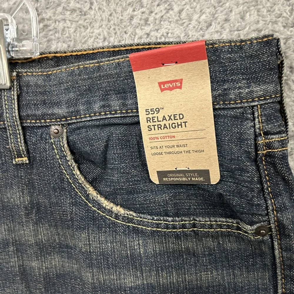 Levis Jeans Mens 54x29 Blue Denim 559 Relaxed Straight American Medium Wash Work